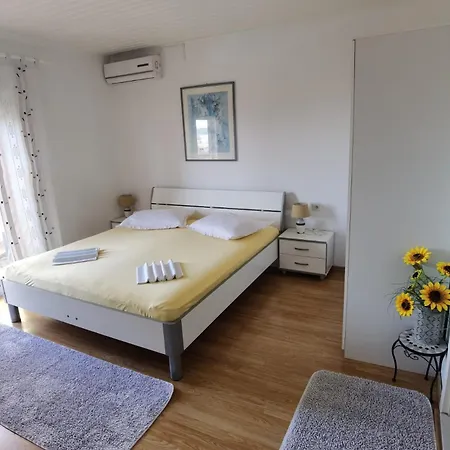 Jadranka Apartamento *