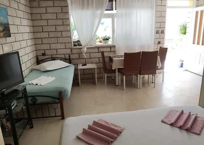 Jadranka Daire Makarska